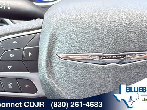 New 2026 Chrysler Voyager LX FWD image 21