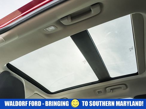 Used 2022 Ford Escape SE w/ SE Sport Appearance Package AWD/4WD image 35