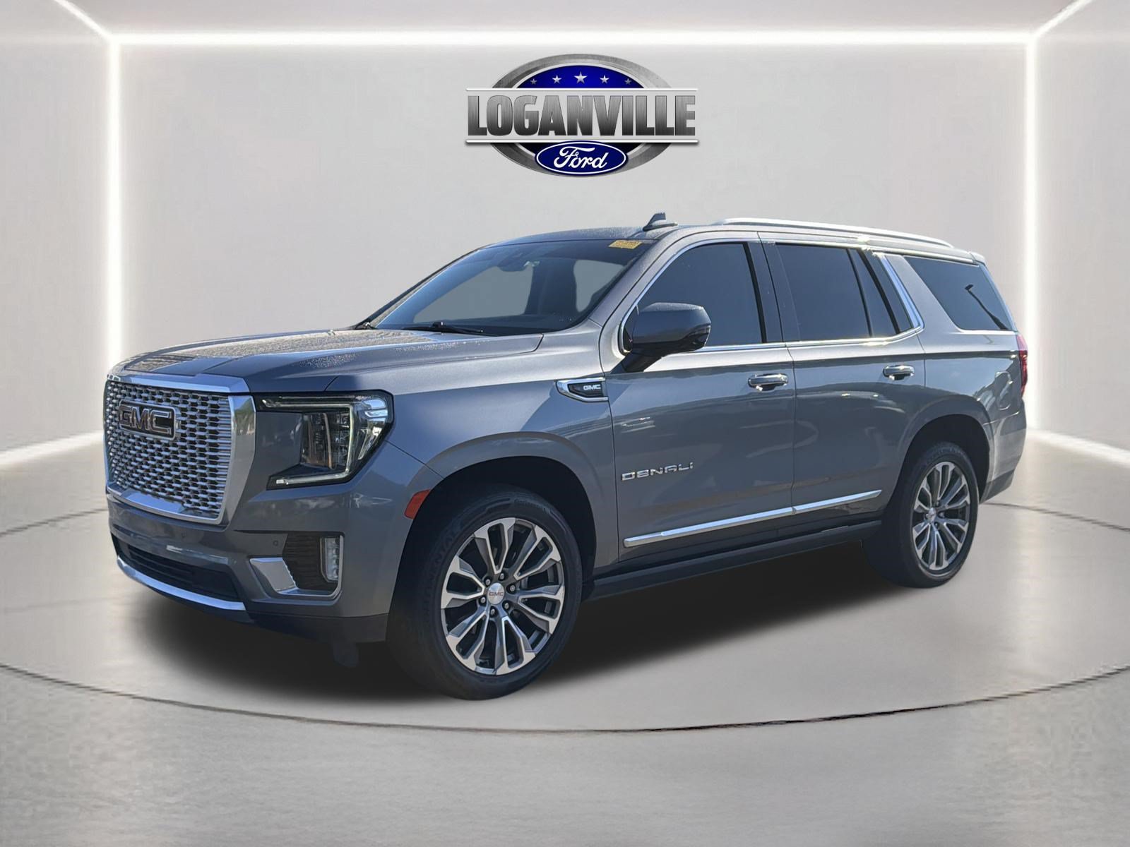 Used 2021 GMC Yukon Denali w/ Denali Premium Package AWD/4WD image 1