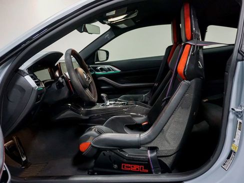 Used 2023 BMW M4 CSL RWD image 8