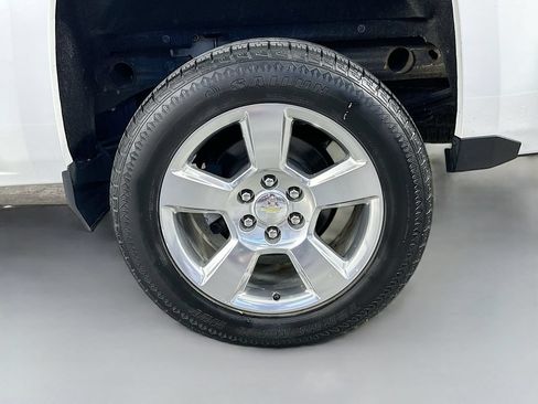 Used 2018 Chevrolet Silverado 1500 LT w/ Texas Edition RWD image 32