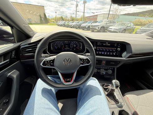 Certified 2024 Volkswagen Jetta GLI 40th Anniversary Edition FWD image 12