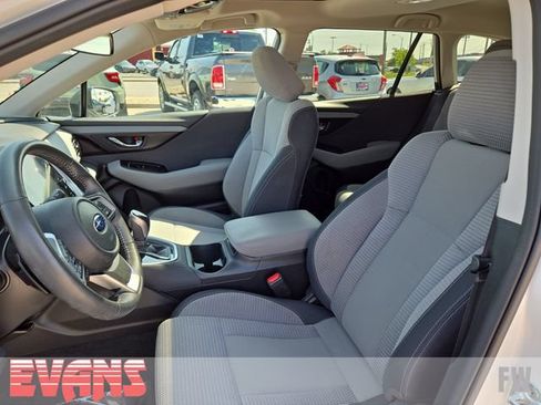 Used 2023 Subaru Outback Premium AWD/4WD image 18