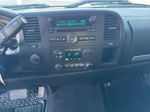 Used 2014 Chevrolet Silverado 3500 LT w/ Interior Plus Package image 25