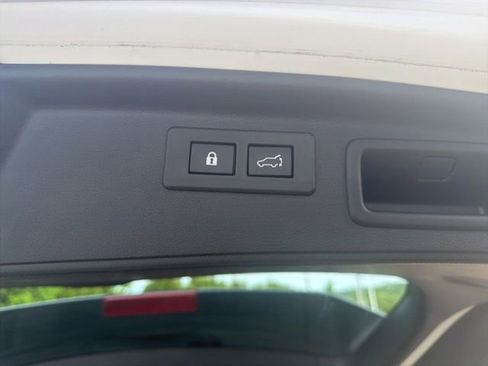 Certified 2023 Subaru Forester Limited AWD/4WD image 28