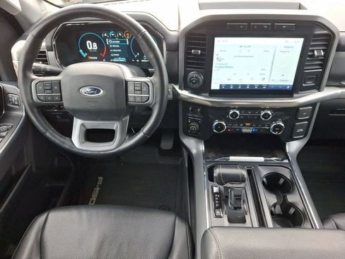 Certified 2022 Ford F150 Lariat w/ FX4 Off-Road Package image 27