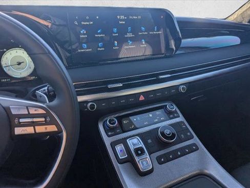 Used 2025 Hyundai Palisade Calligraphy image 15