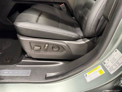 Used 2024 GMC Hummer EV 3X AWD/4WD image 14