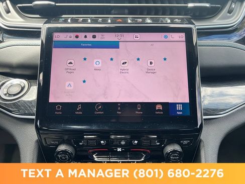 Used 2023 Jeep Grand Cherokee Trailhawk w/ Advanced Protech Group II AWD/4WD image 21