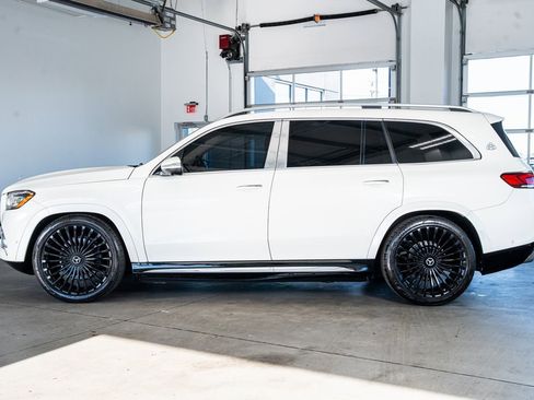 Used 2021 Mercedes-Benz Maybach GLS 600 Maybach GLS 600 image 8