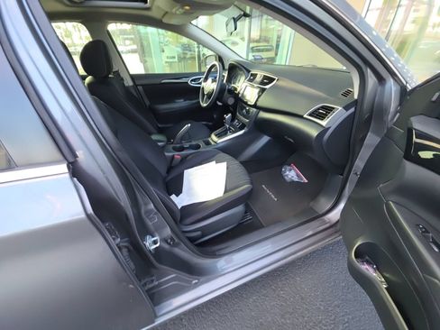 Used 2019 Nissan Sentra SV w/ Special Edition Package FWD image 15