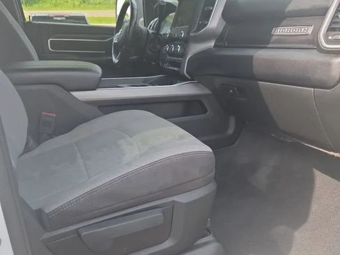 Used 2024 RAM 2500 Big Horn w/ Off Road Package AWD/4WD image 6