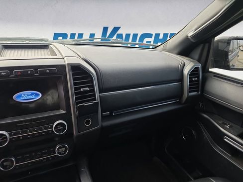Used 2021 Ford Expedition XLT image 10