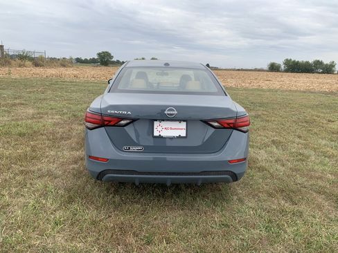 New 2025 Nissan Sentra SV w/ SV Premium Package image 6