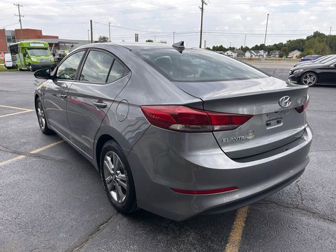 Used 2018 Hyundai Elantra Value Edition w/ Cargo Package image 5