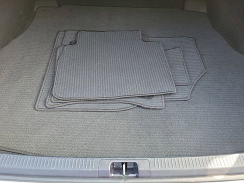 Used 2023 Toyota Camry XSE image 9