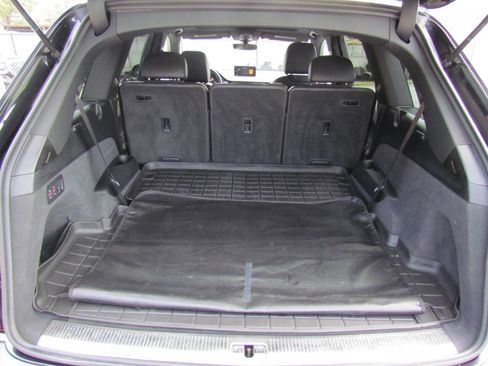 Used 2017 Audi Q7 3.0T Premium Plus image 14