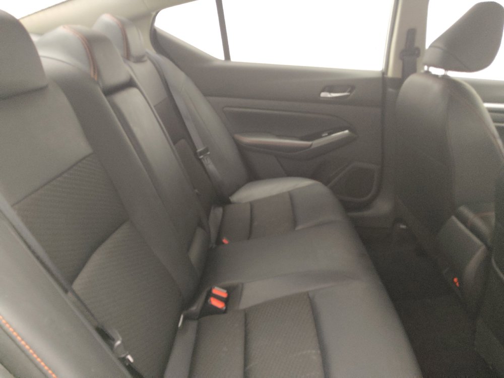 Used 2025 Nissan Altima 2.5 SR FWD image 19