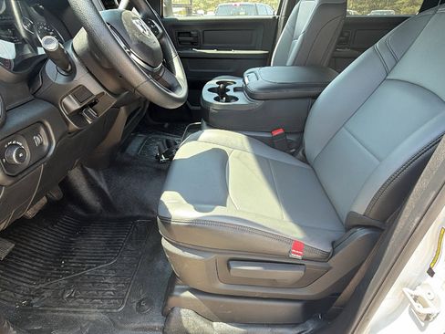 New 2026 RAM 4500 Tradesman w/ Chrome Appearance Group image 16