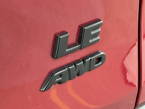 Used 2023 Toyota RAV4 LE AWD/4WD image 23