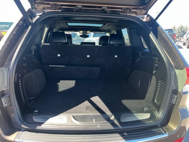 Used 2018 Jeep Grand Cherokee Limited w/ Luxury Group II RWD image 31