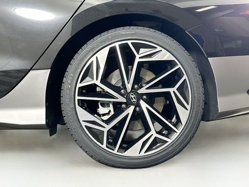 Used 2024 Hyundai Ioniq 6 SEL RWD image 11