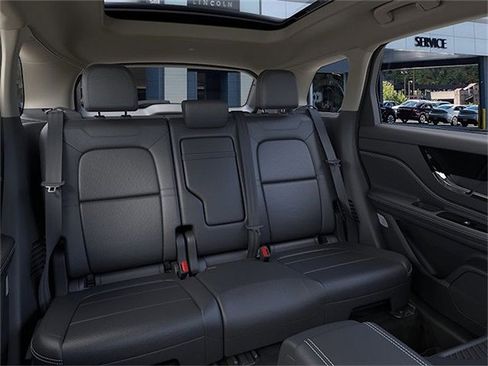 New 2025 Lincoln Corsair Reserve w/ Equipment Group 202A image 11