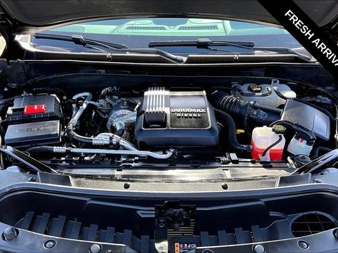 Used 2023 GMC Yukon XL Denali AWD/4WD image 31