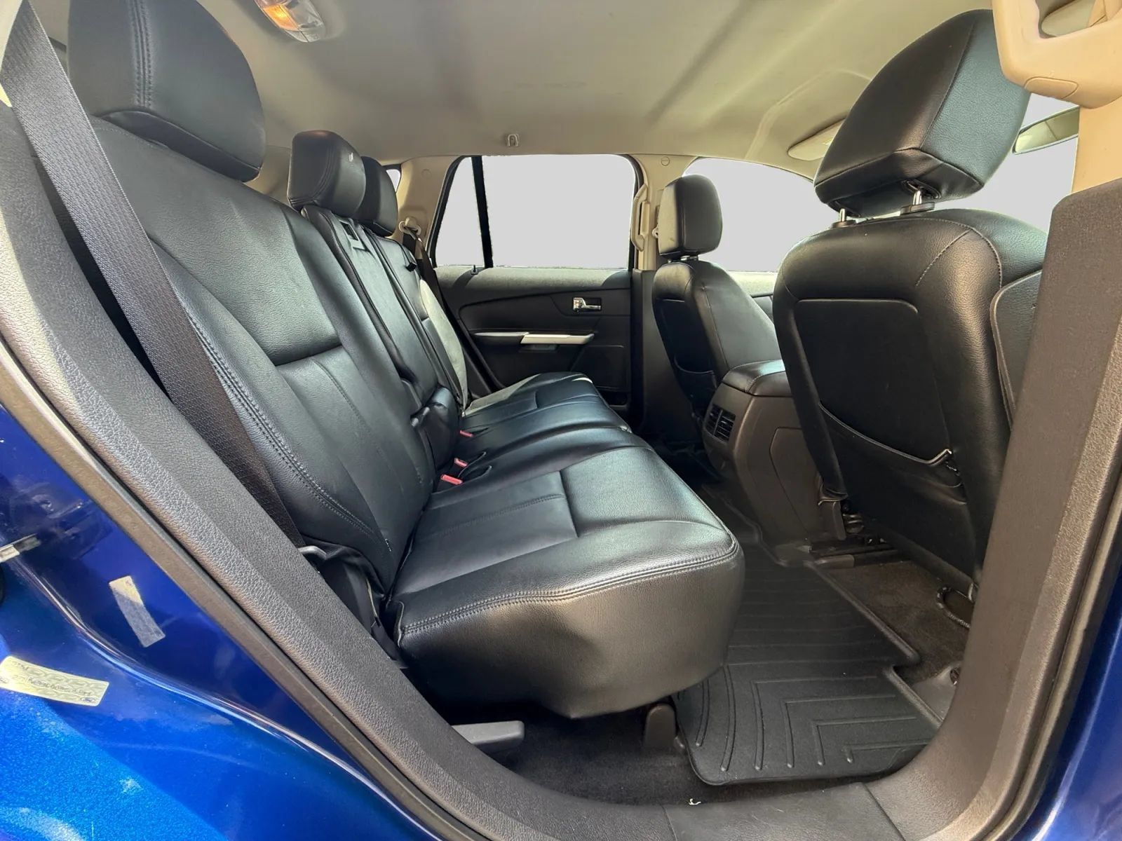 Used 2013 Ford Edge SE FWD image 18
