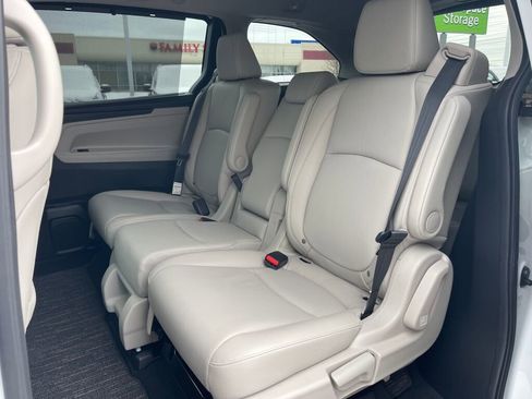 Certified 2025 Honda Odyssey EX-L image 15