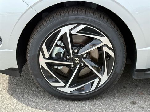 New 2026 Hyundai Sonata SEL image 8