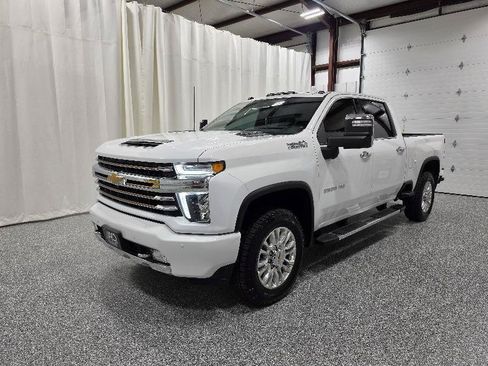Used 2021 Chevrolet Silverado 2500 High Country w/ Z71 Off-Road Package AWD/4WD image 6