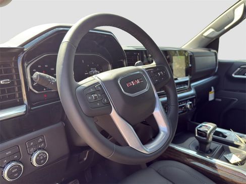 New 2026 GMC Sierra 1500 Elevation w/ Elevation Premium Package image 9