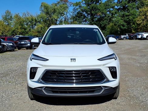 Used 2024 Buick Encore GX Preferred image 2