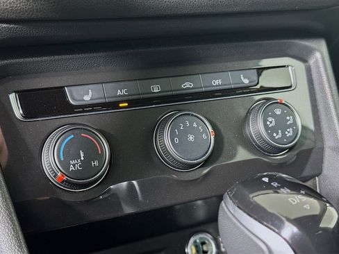 Used 2024 Volkswagen Tiguan Wolfsburg Edition image 23