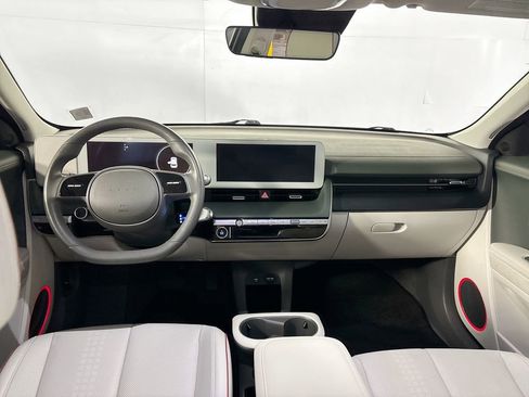 Used 2023 Hyundai Ioniq 5 SEL image 12