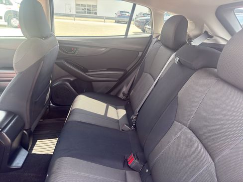 Used 2021 Subaru Crosstrek 2.0i AWD/4WD image 34