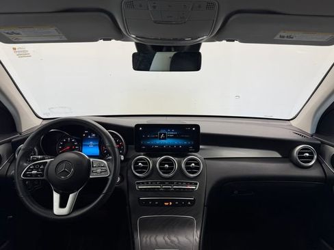 Used 2022 Mercedes-Benz GLC 300 GLC 300 image 6