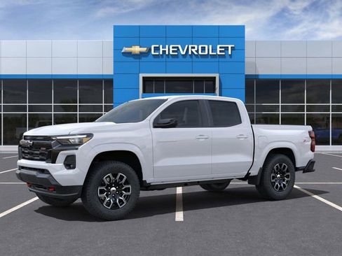New 2025 Chevrolet Colorado Z71 w/ Technology Package AWD/4WD image 14