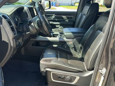 Used 2020 RAM 1500 Laramie w/ Sport Appearance Package AWD/4WD image 16