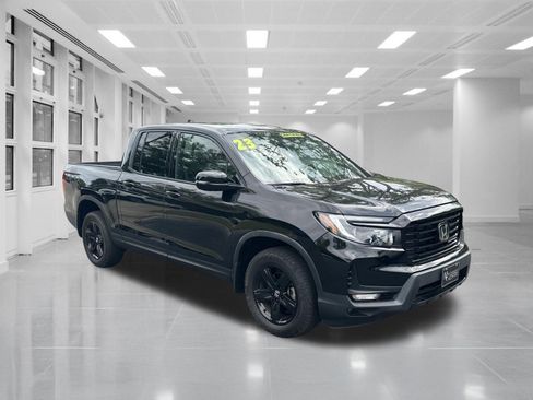 Used 2023 Honda Ridgeline Black Edition image 3