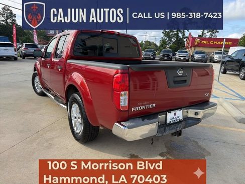 Used 2015 Nissan Frontier SV RWD image 9