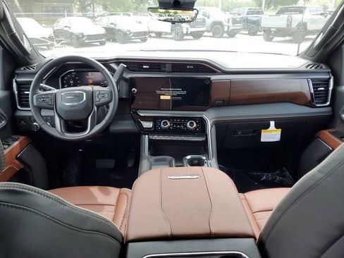 New 2026 GMC Sierra 2500 Denali Ultimate w/ Max Trailering Package image 13