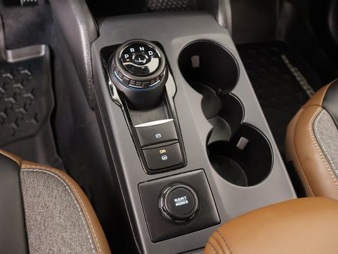 Used 2024 Ford Bronco Sport Outer Banks w/ Tech Package image 9