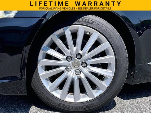 Used 2013 Lexus LS 460 w/ Comfort Pkg RWD image 9