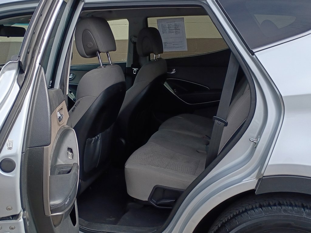 Used 2018 Hyundai Santa Fe Sport AWD/4WD image 17