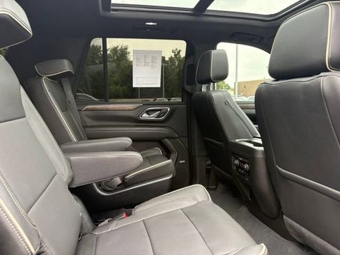Certified 2023 Chevrolet Tahoe Premier AWD/4WD image 19