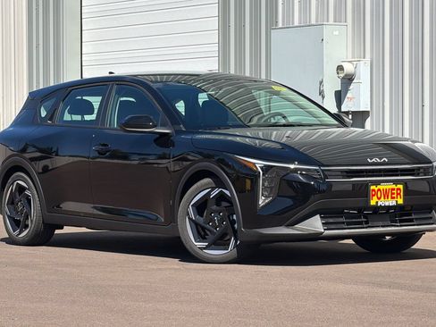 New 2026 Kia K4 EX FWD image 2