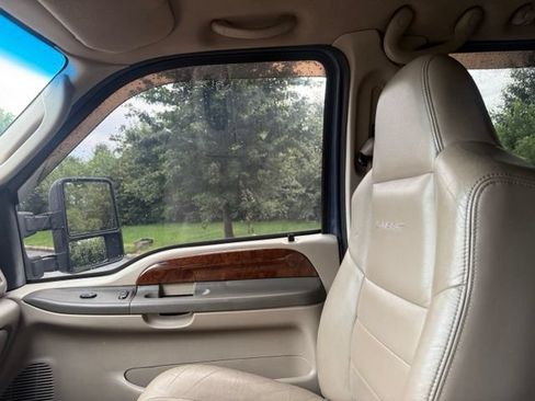 Used 2004 Ford F350 4x4 Crew Cab Super Duty image 31