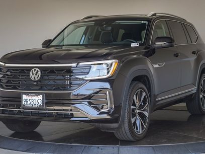 Certified 2025 Volkswagen Atlas SEL Premium R-Line